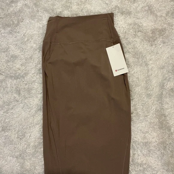 NWT Lululemon athletica Women's Brown Pencil Skirt - Picture 2 of 5
